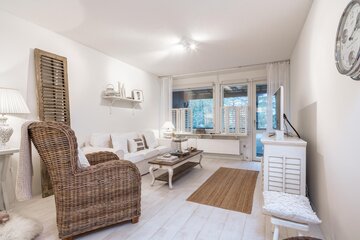 Maalaisromanttinen olohuone 9894967
