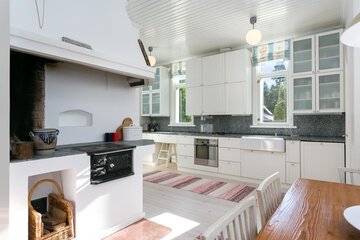 Maalaisromanttinen keittiö