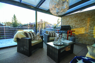 rivitalon lasiterassi