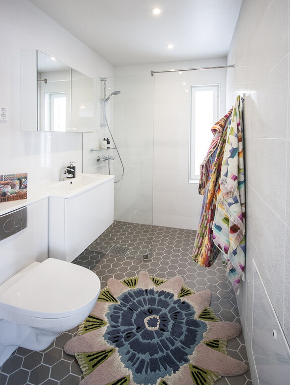Kylpyhuone kohteessa Kastelli, Asuntomessut 2015 Vantaa