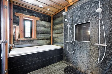 Perinteinen kylpyhuone