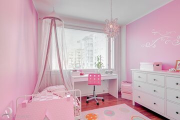 Vaaleanpunainen tytön huone