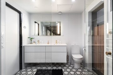 moderni kylpyhuone