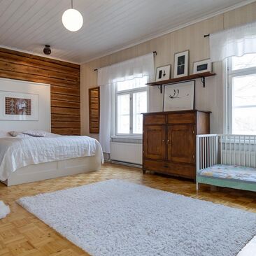 Maalaisromanttinen makuuhuone