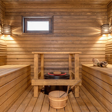 Tunnelmallinen ja tilava sauna